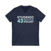 V-neck Studenic 43 Seattle Hockey Grafitti Wall Design Unisex V-Neck Tee